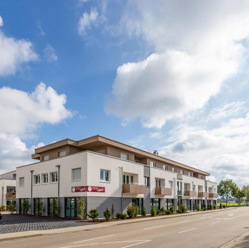 Boardinghouse Hirsch - Apartments in Kork Kehl Buitenkant foto